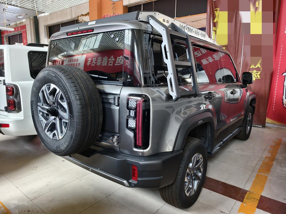 Beijing Off-Road Beijing Off-road BJ40