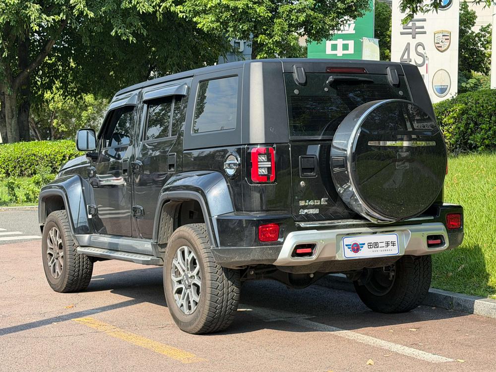 Beijing Off-Road Beijing Off-road BJ40