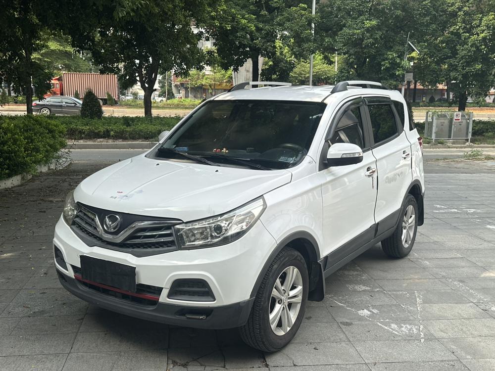 Beiqi Huansu BAIC Huansu S2