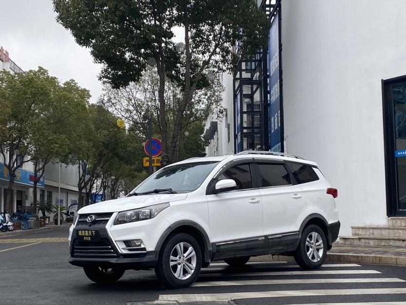Beiqi Huansu BAIC Huansu S3