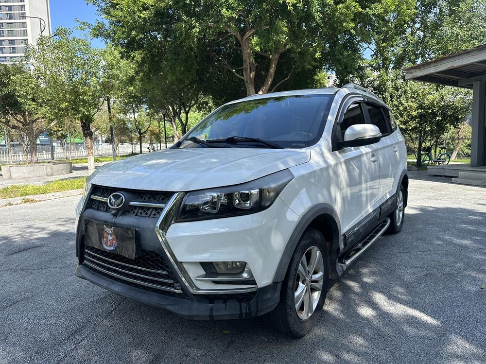 Beiqi Huansu BAIC Huansu S3