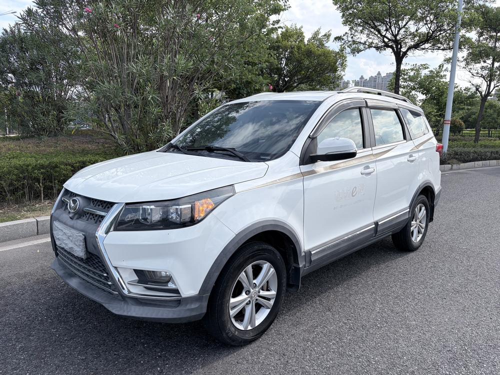 Beiqi Huansu BAIC Huansu S3