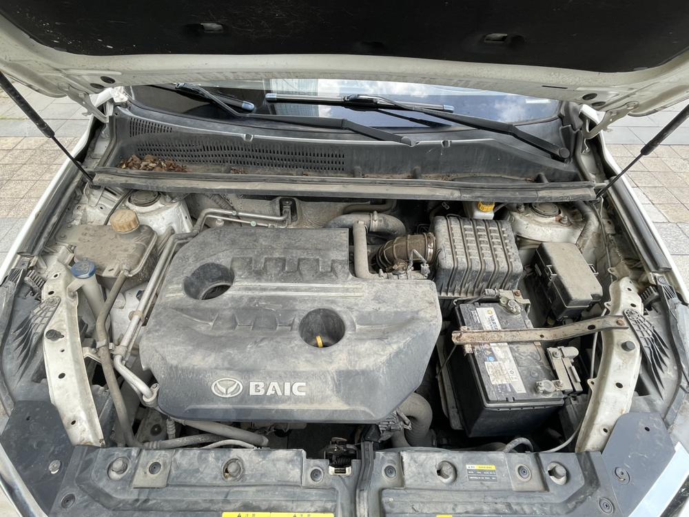 Beiqi Huansu BAIC Huansu S6