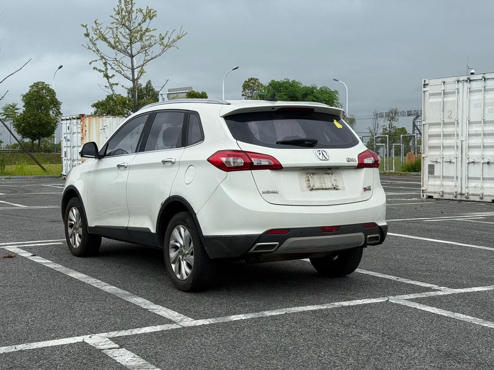 Beiqi Weiwang BAIC Weiwang S50