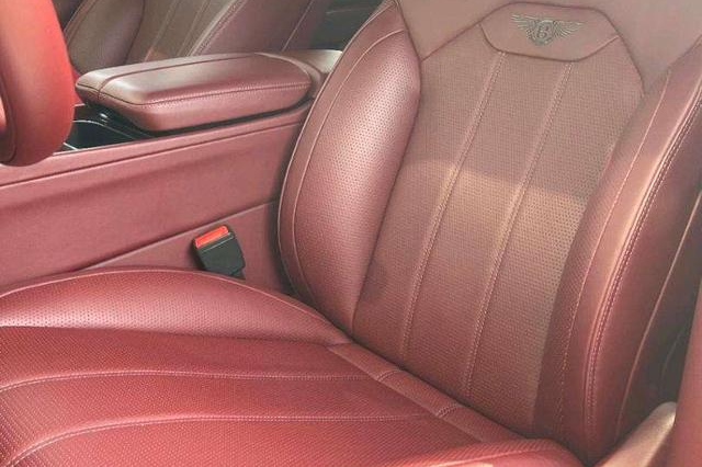 Bentley Bentayga PHEV