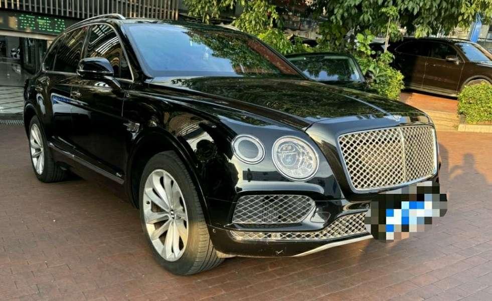 Bentley Bentayga PHEV