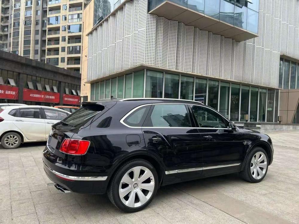 Bentley Bentayga