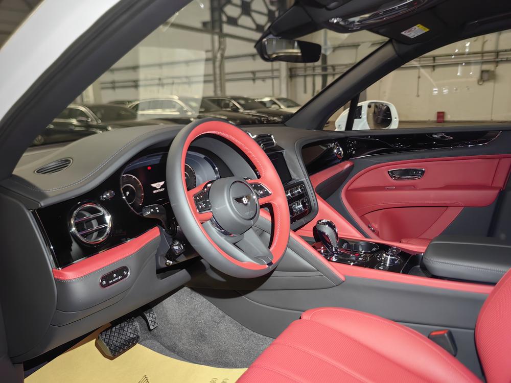 Bentley Bentayga