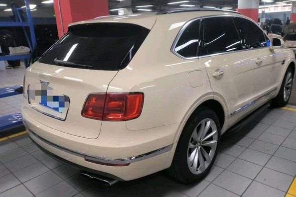 Bentley Bentayga