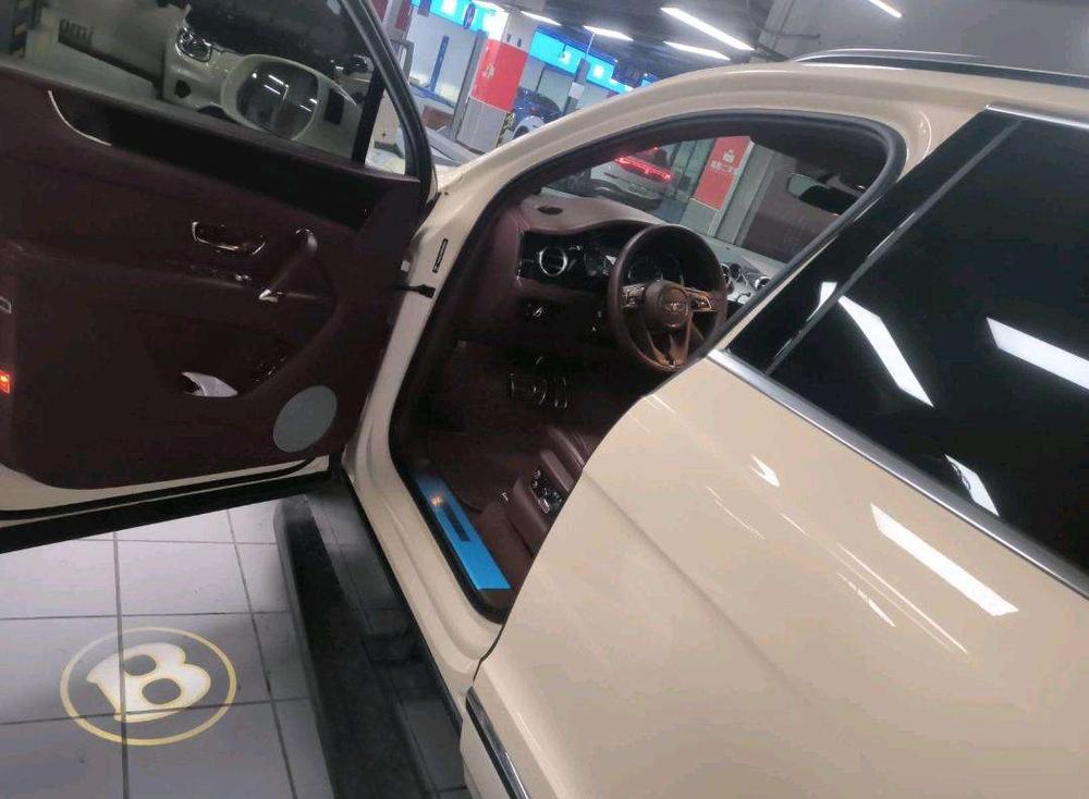 Bentley Bentayga