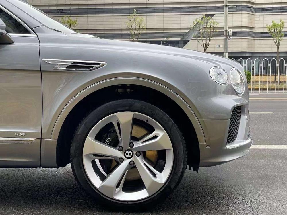 Bentley Bentayga