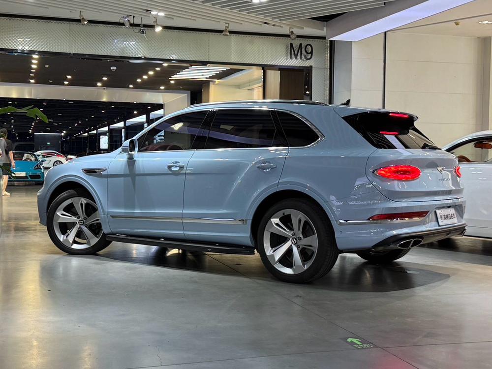 Bentley Bentayga