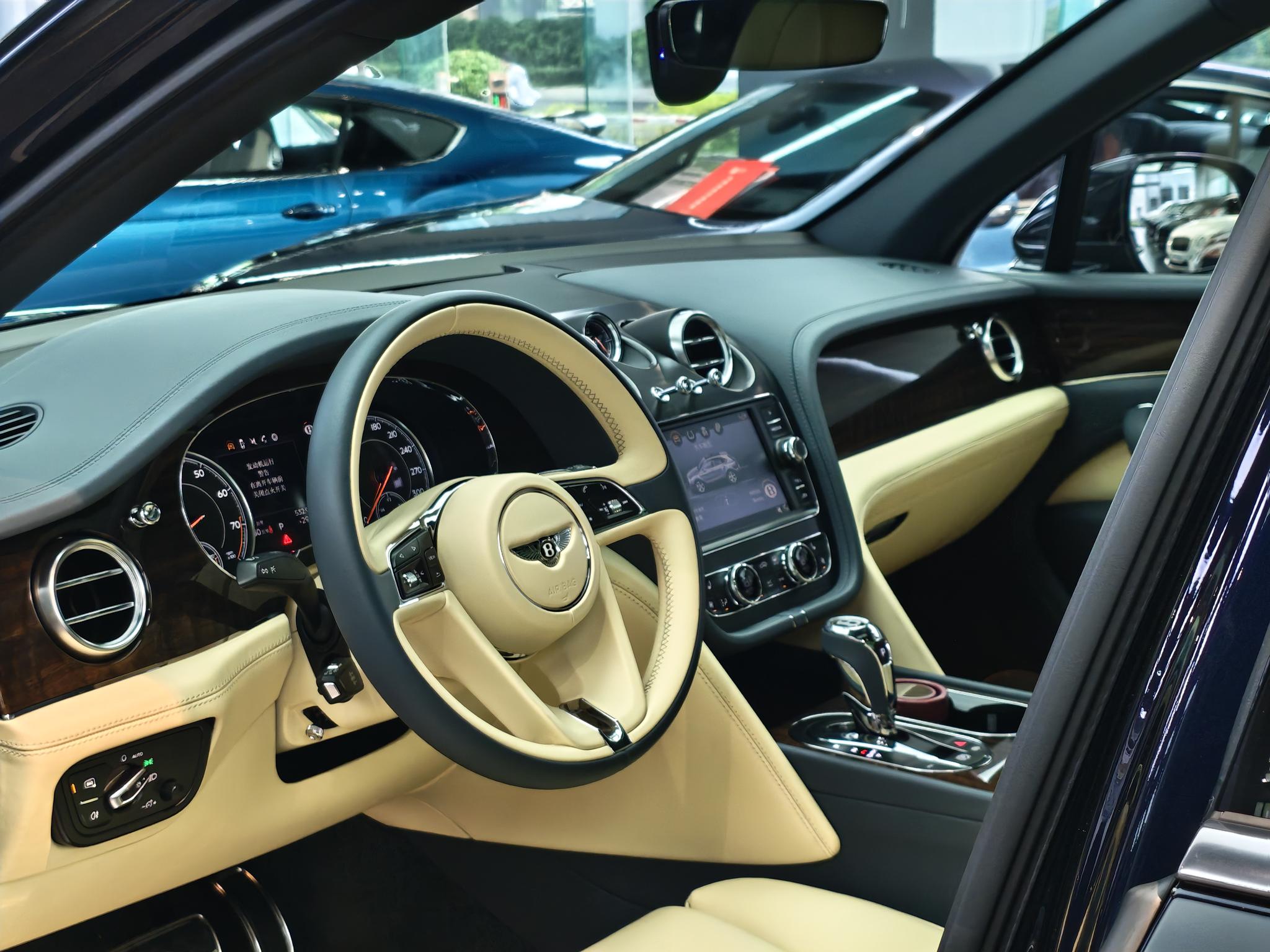 Bentley Bentayga