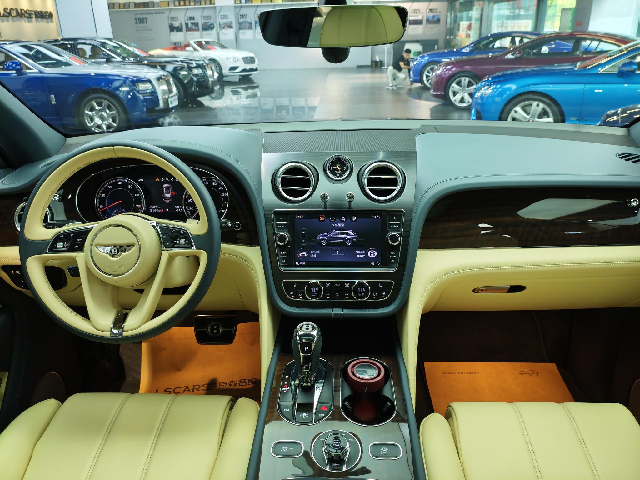 Bentley Bentayga