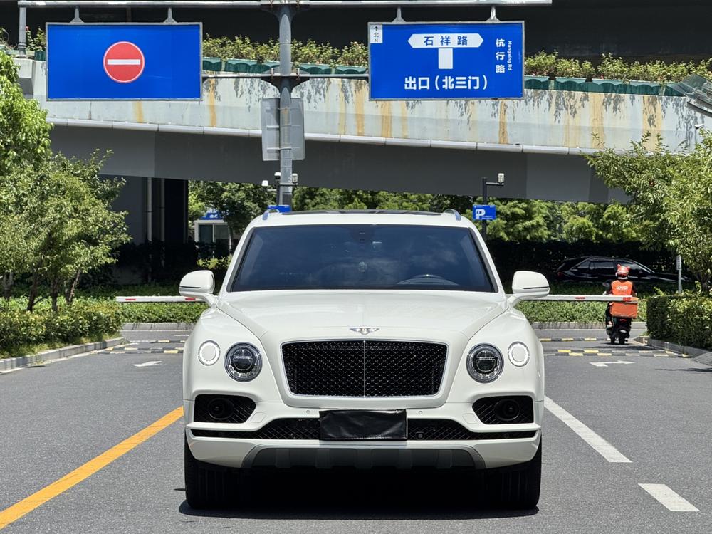 Bentley Bentayga