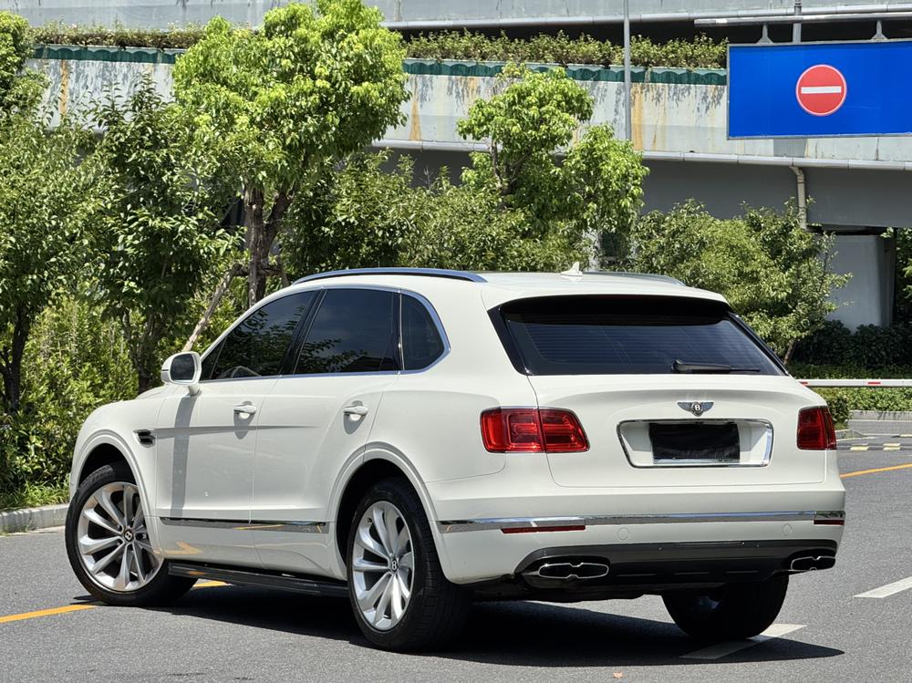 Bentley Bentayga