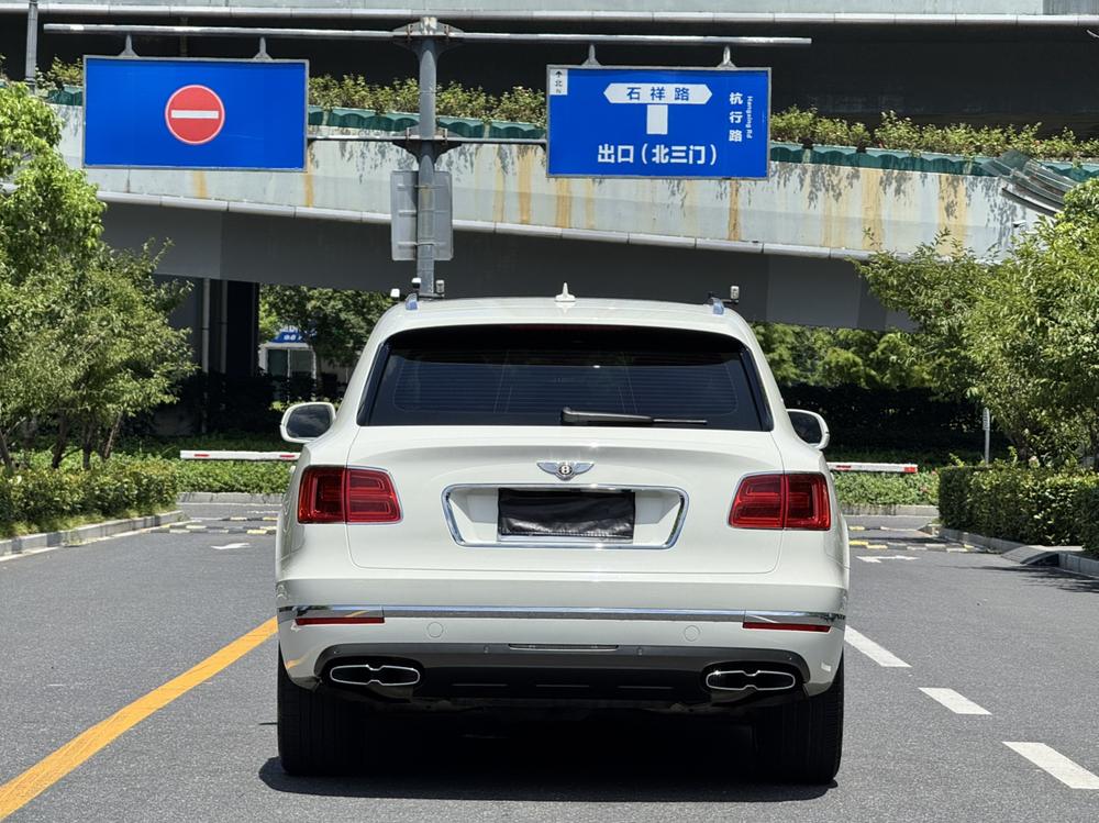 Bentley Bentayga