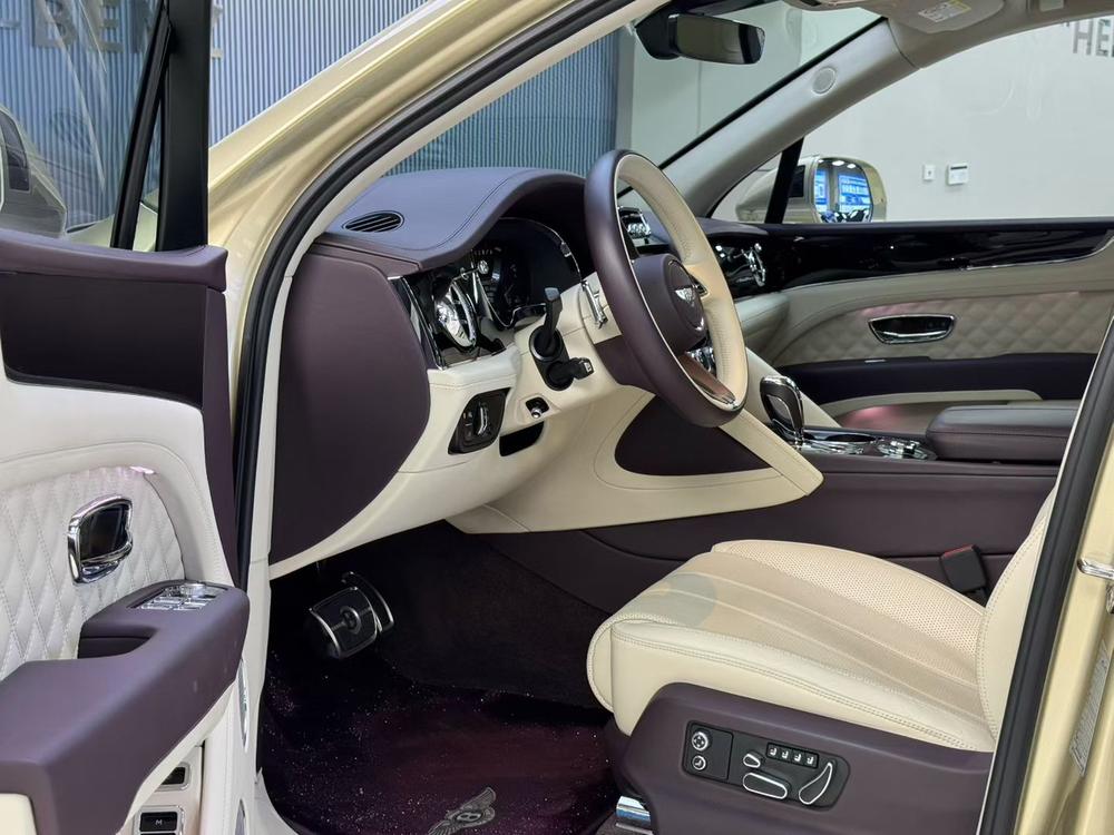 Bentley Bentayga