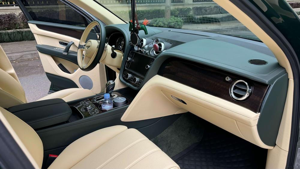 Bentley Bentayga