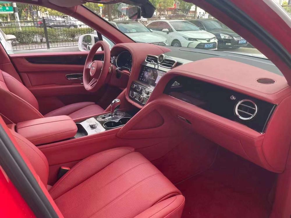 Bentley Bentayga