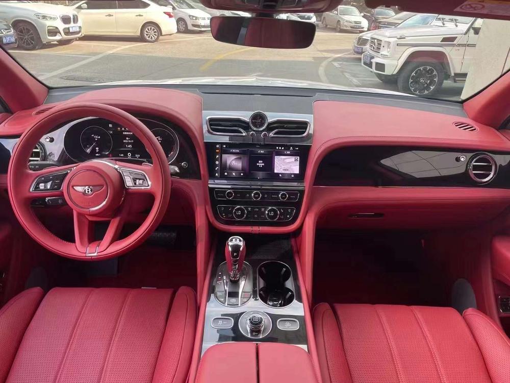 Bentley Bentayga