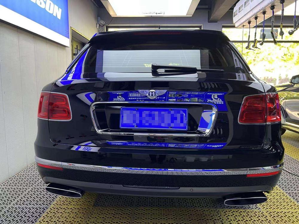 Bentley Bentayga