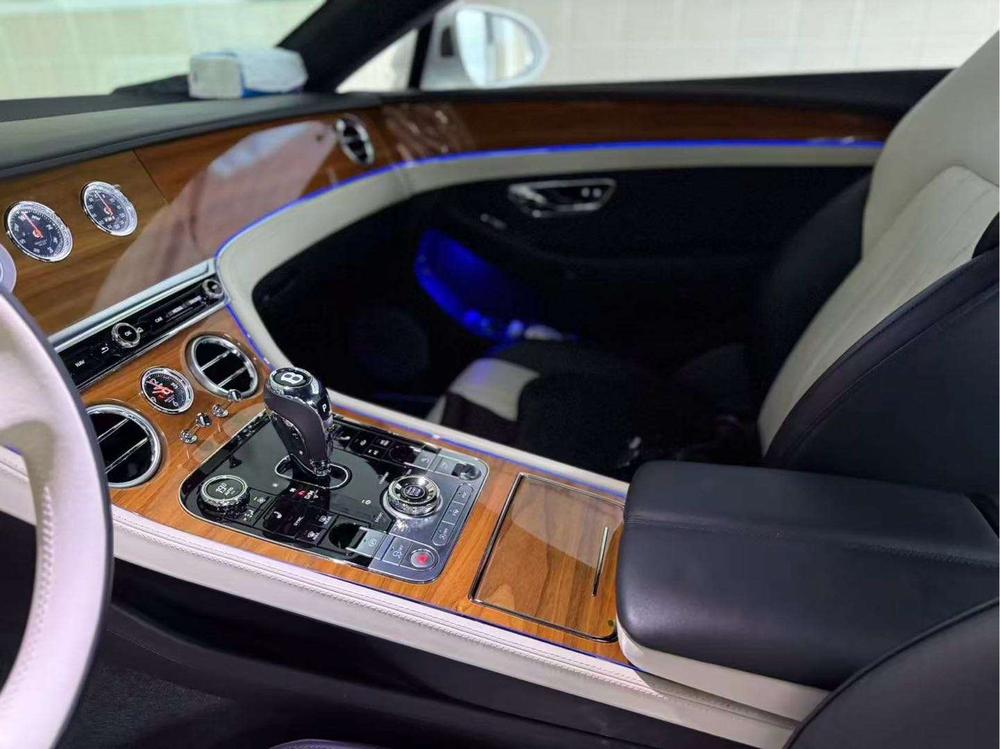 Bentley Continental