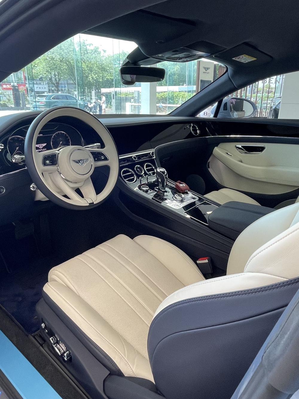 Bentley Continental