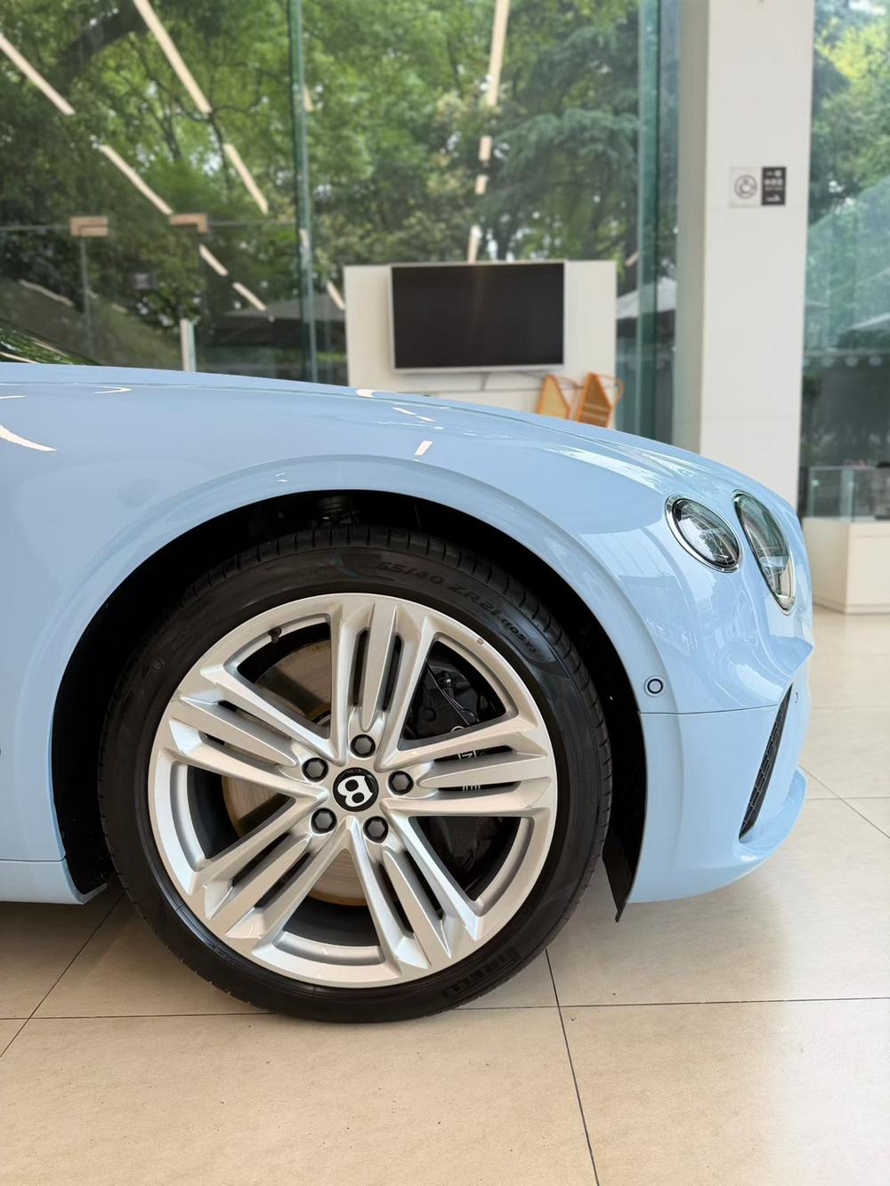 Bentley Continental