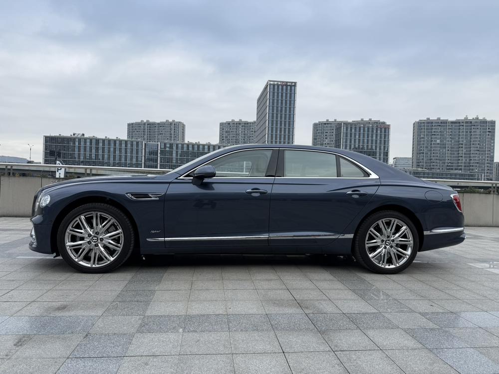 Bentley Flying Spur PHEV