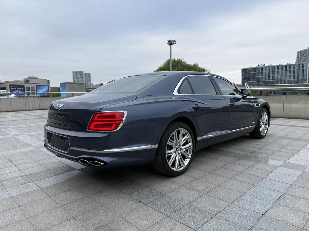 Bentley Flying Spur PHEV