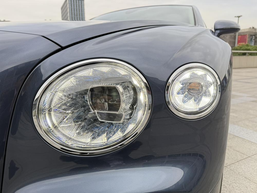 Bentley Flying Spur PHEV