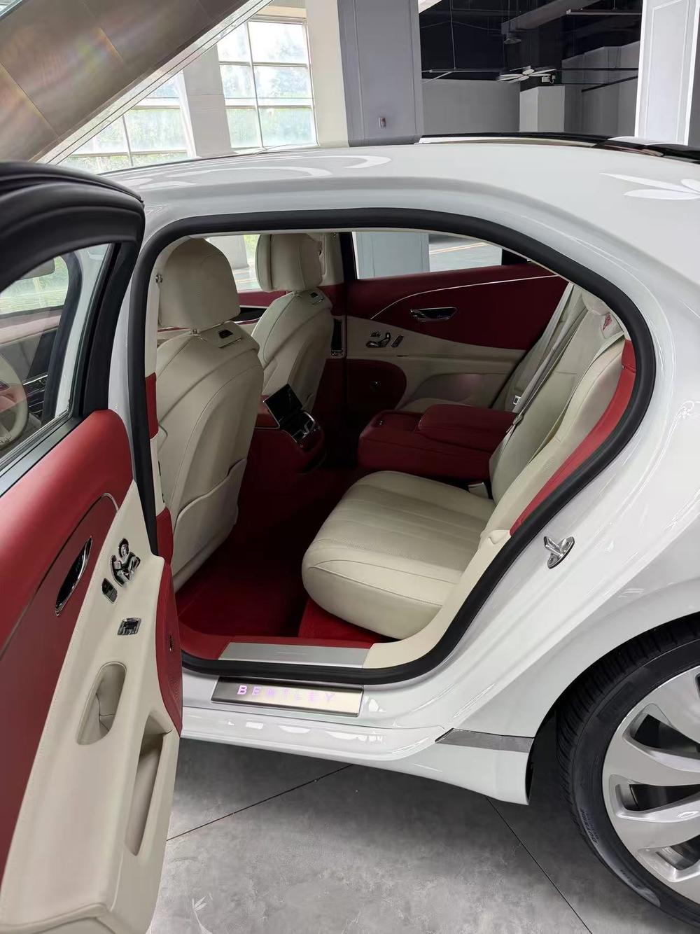 Bentley Flying Spur PHEV