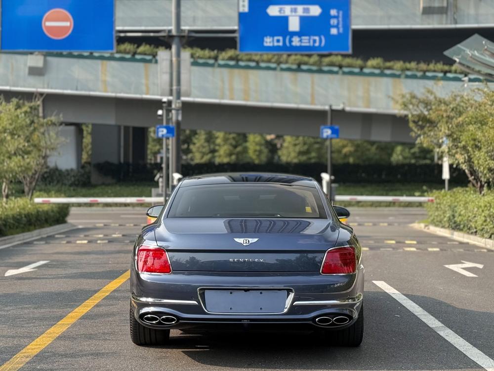 Bentley Flying Spur PHEV