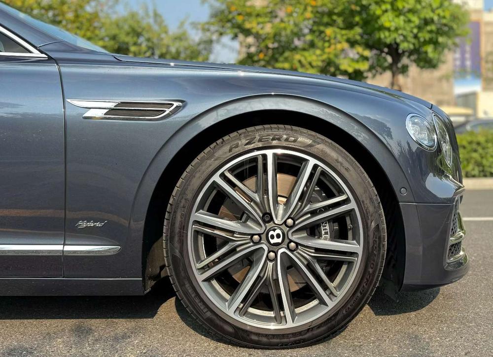 Bentley Flying Spur PHEV