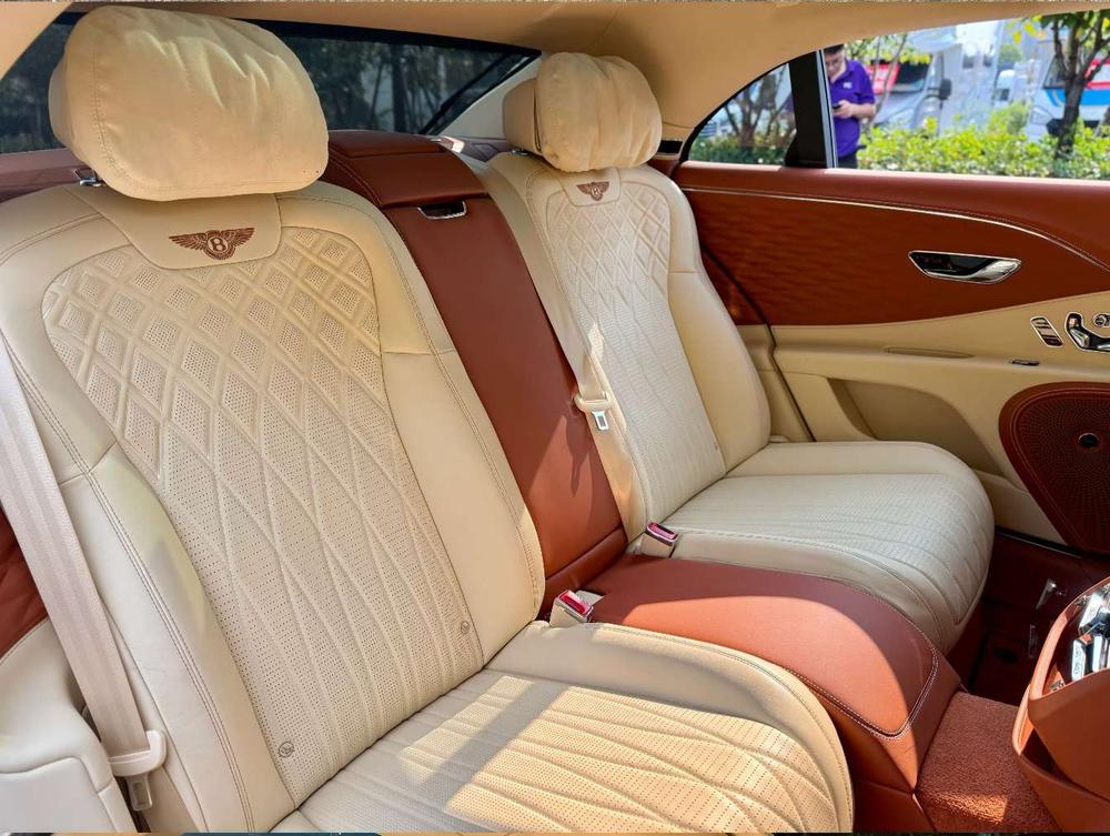 Bentley Flying Spur PHEV
