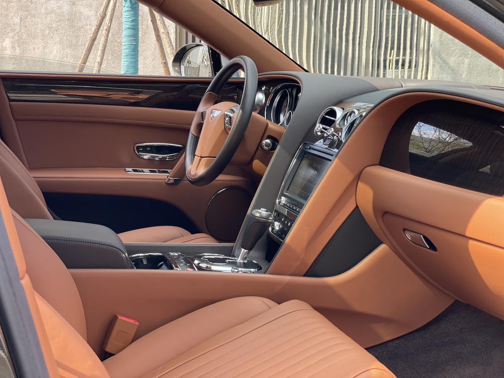 Bentley Flying Spur