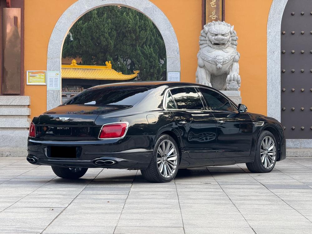 Bentley Flying Spur
