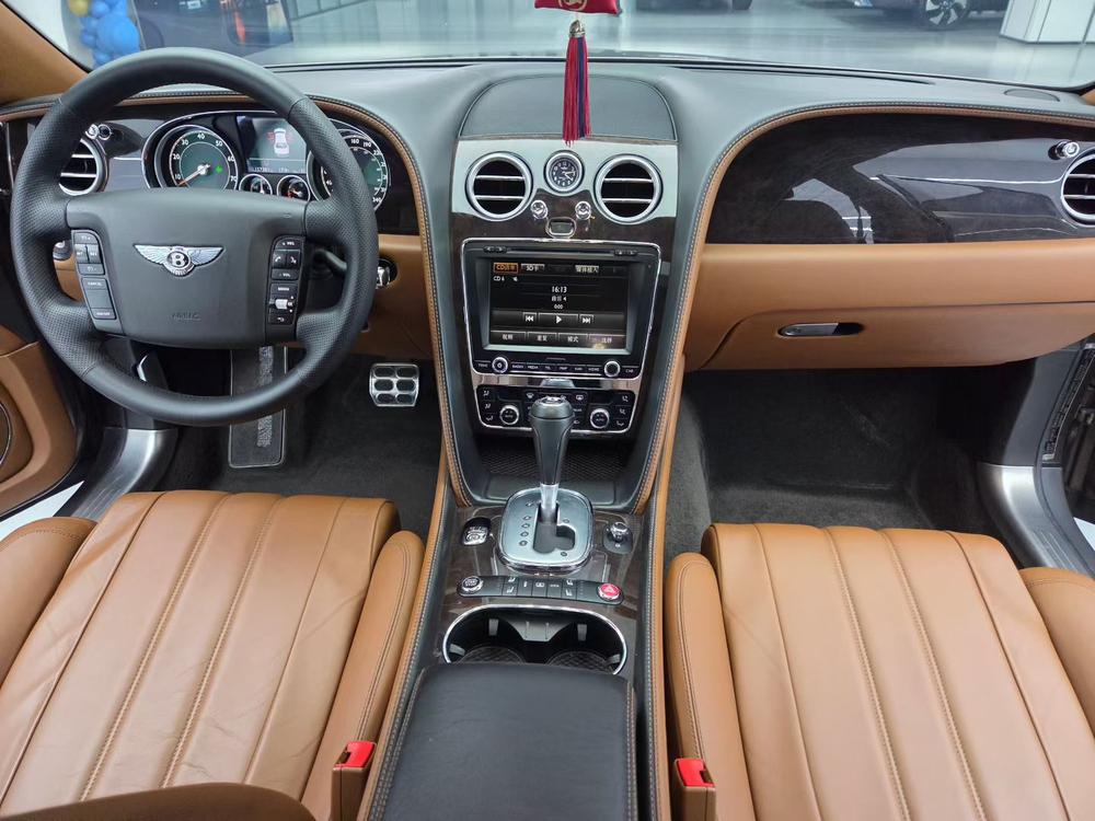 Bentley Flying Spur