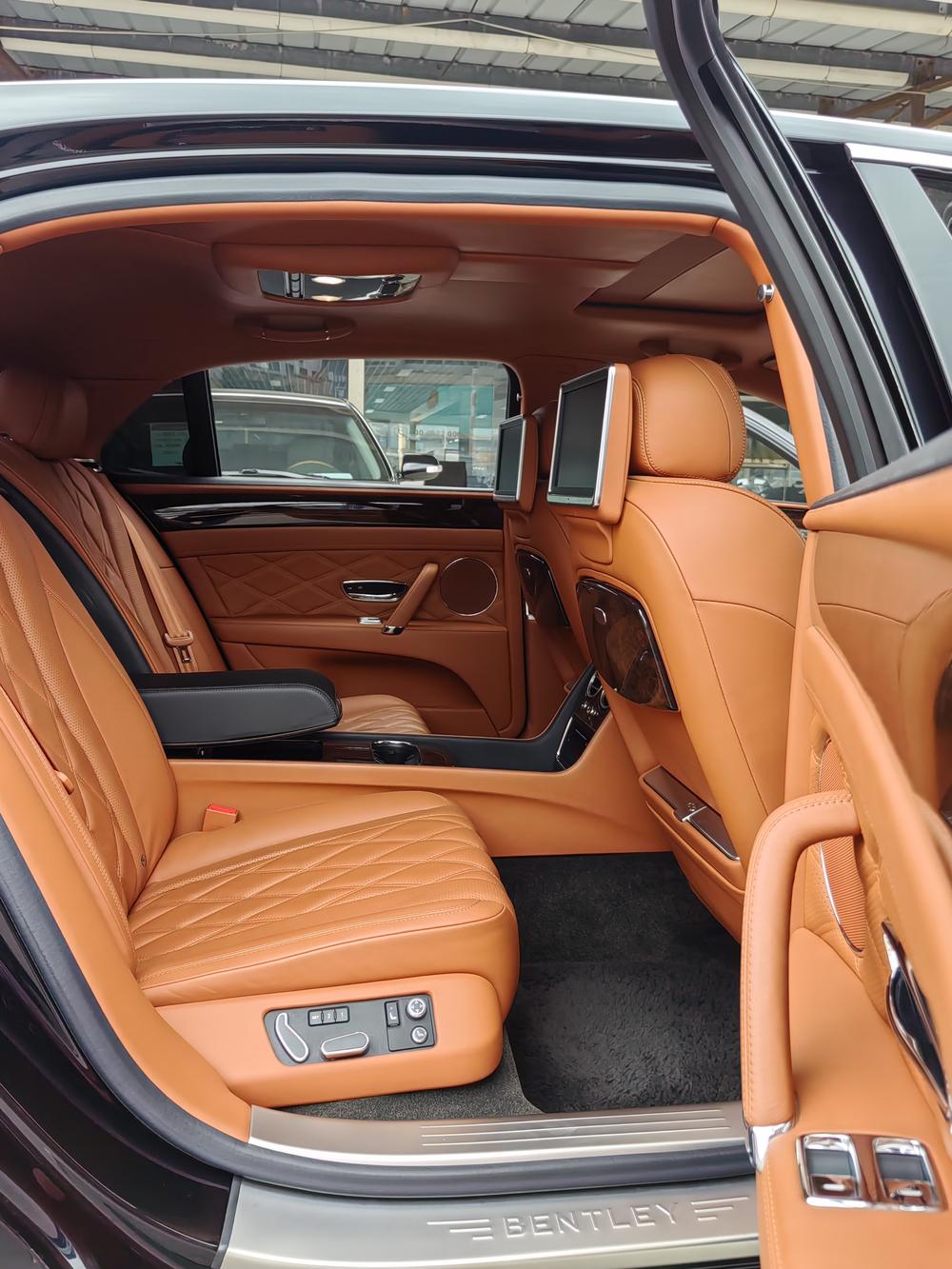Bentley Flying Spur