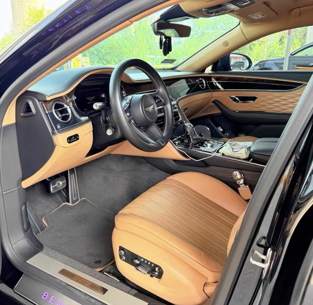 Bentley Flying Spur