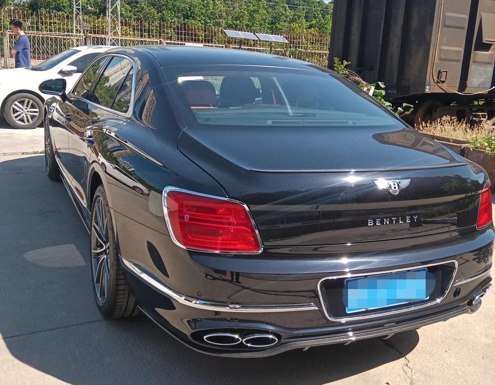Bentley Flying Spur