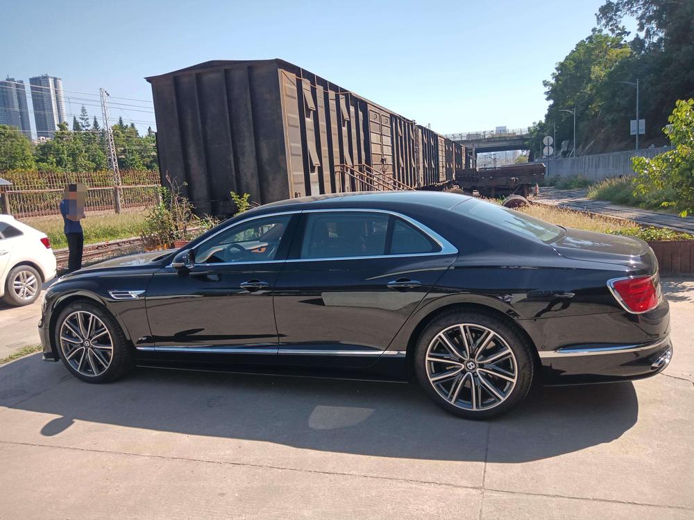 Bentley Flying Spur