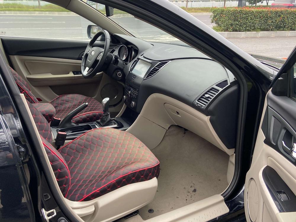 Besturn Bestune B50