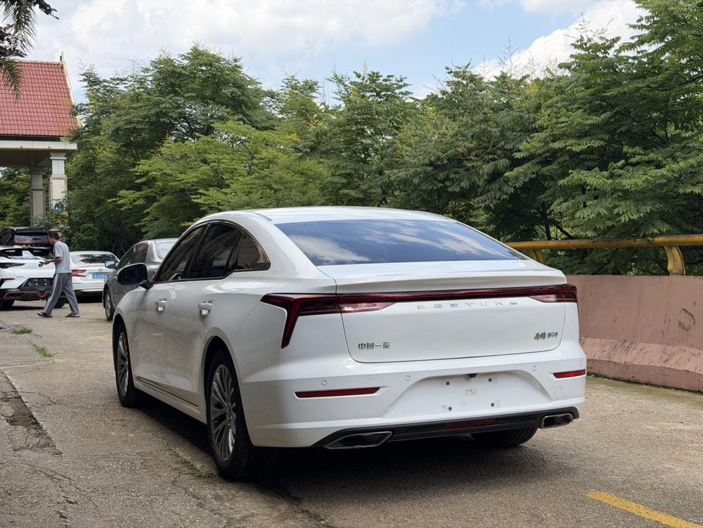 Besturn Bestune B70
