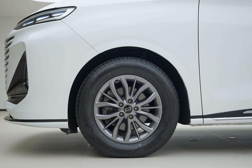 Besturn Bestune M9