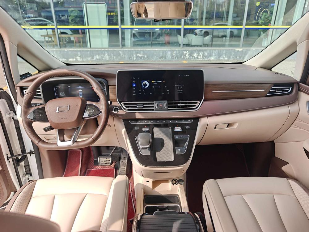 Besturn Bestune M9