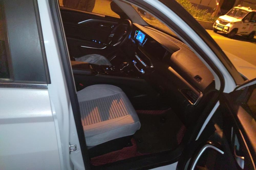 Besturn Bestune T77
