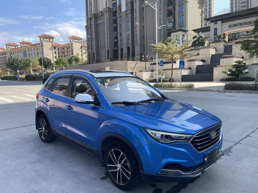 Besturn Bestune X40