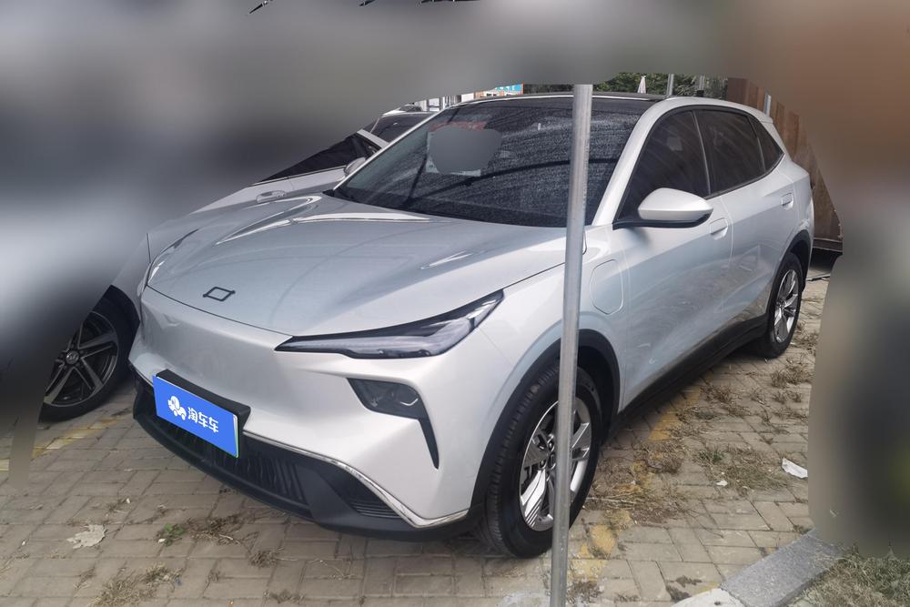 Besturn Yueyi 03